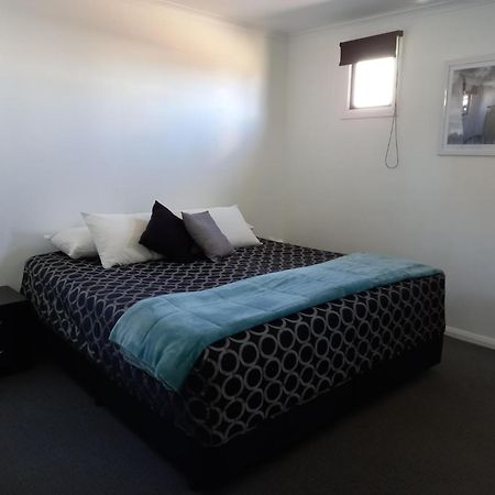 Twin Swans Motel Inverell Ngoại thất bức ảnh