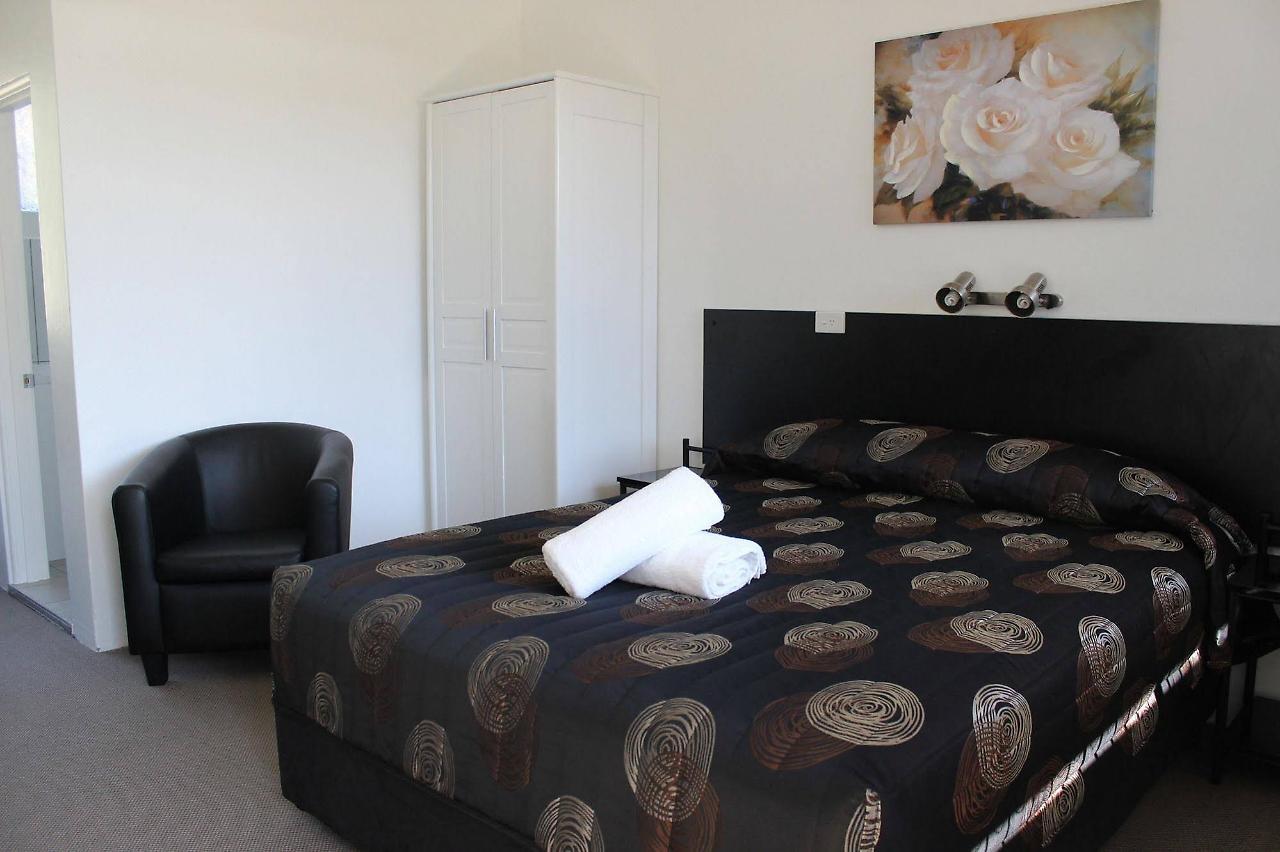 Twin Swans Motel Inverell Ngoại thất bức ảnh