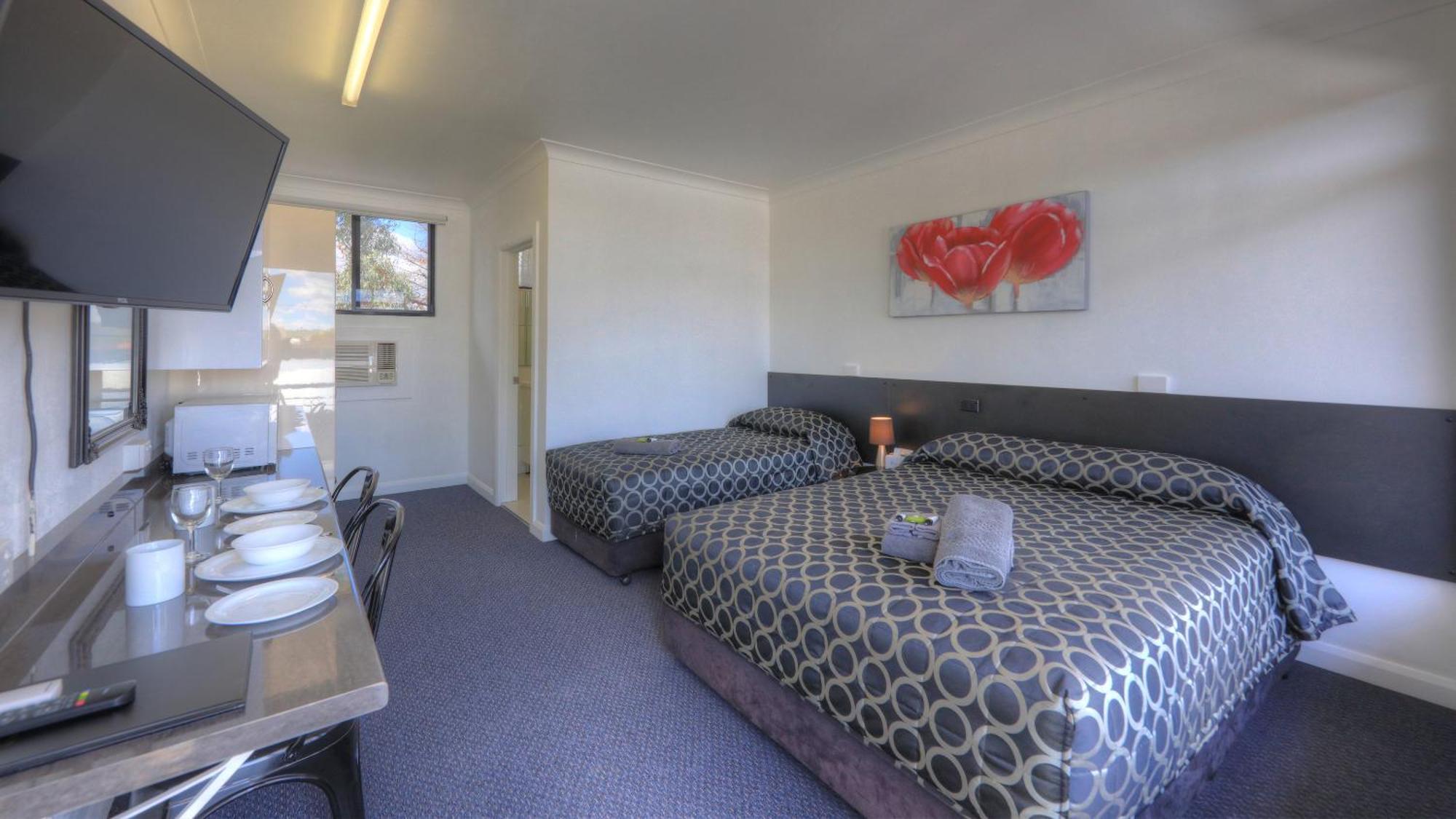 Twin Swans Motel Inverell Ngoại thất bức ảnh